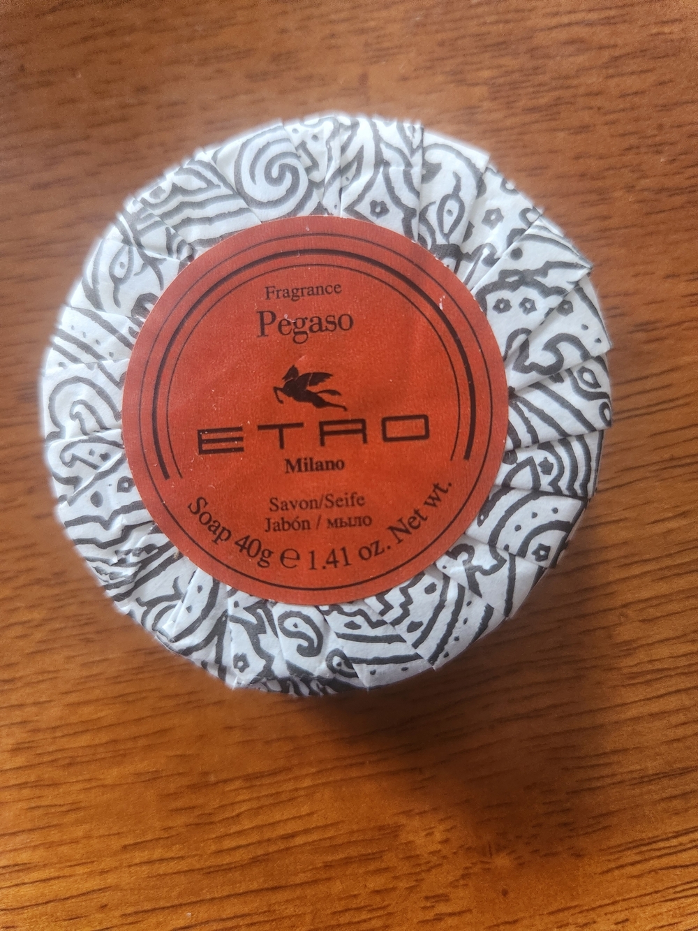 Etro Pegaso Round Soap - Orange & White